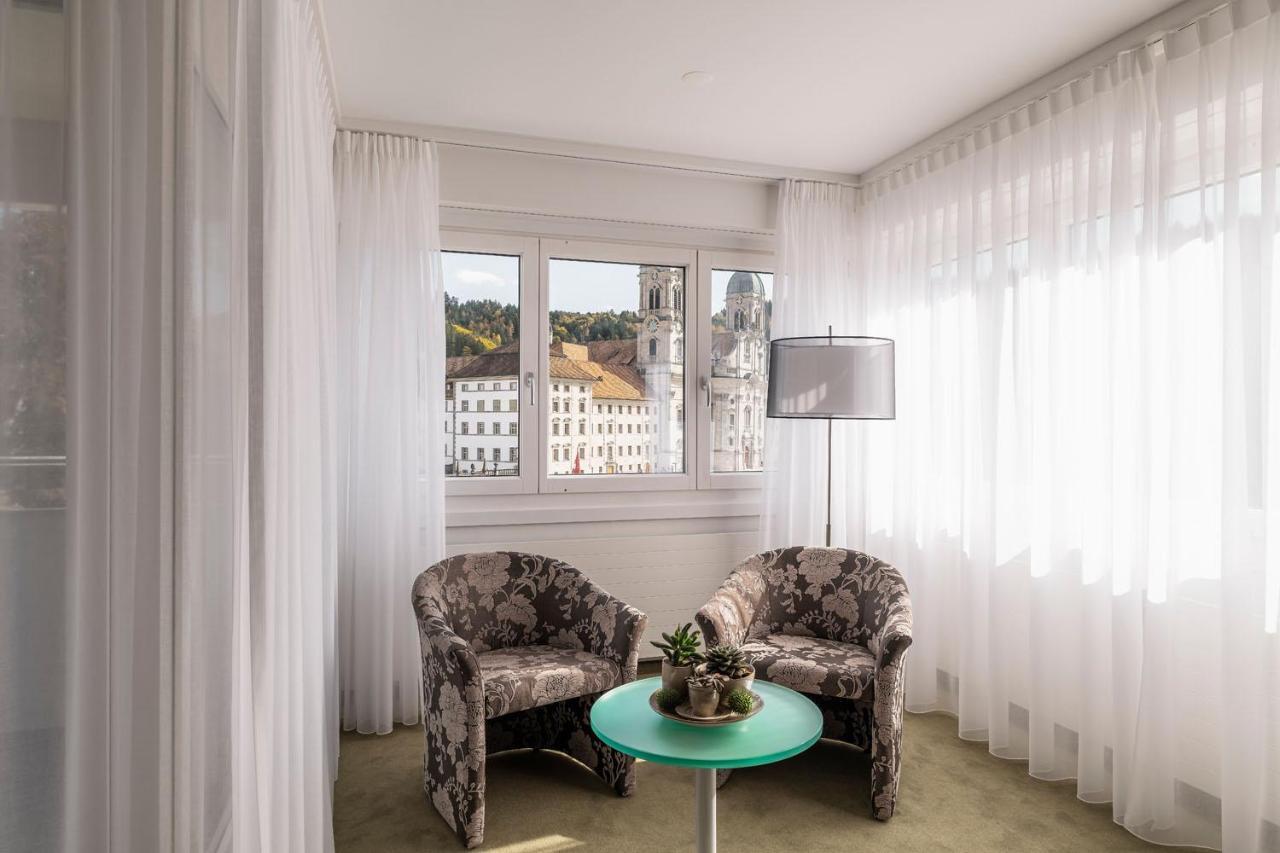 Hotel Drei Koenige 아인지델른 외부 사진