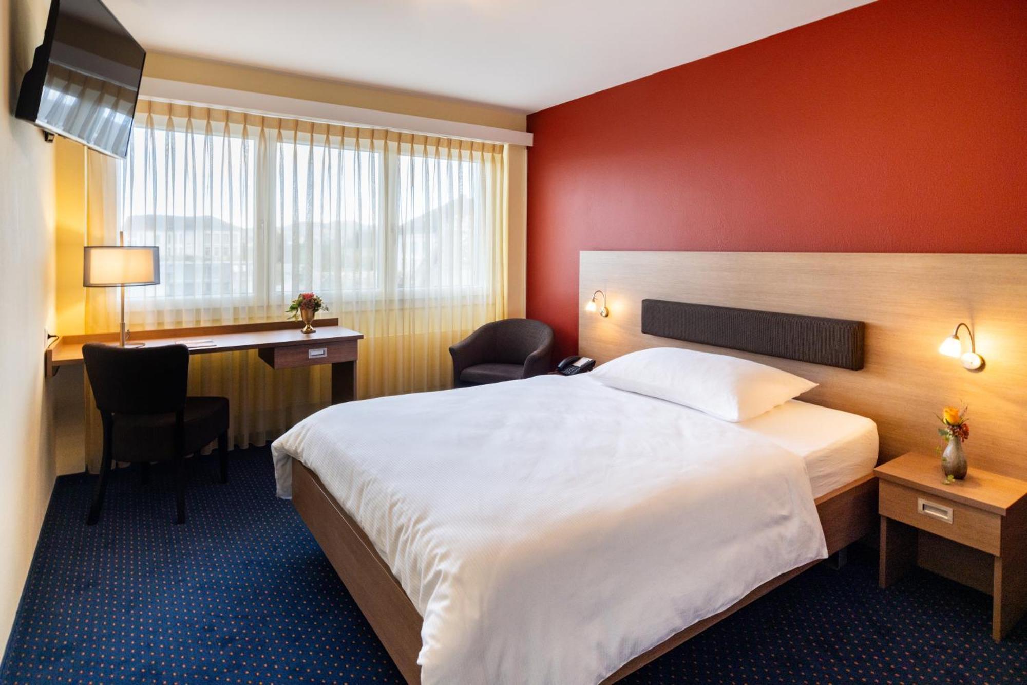 Hotel Drei Koenige 아인지델른 외부 사진