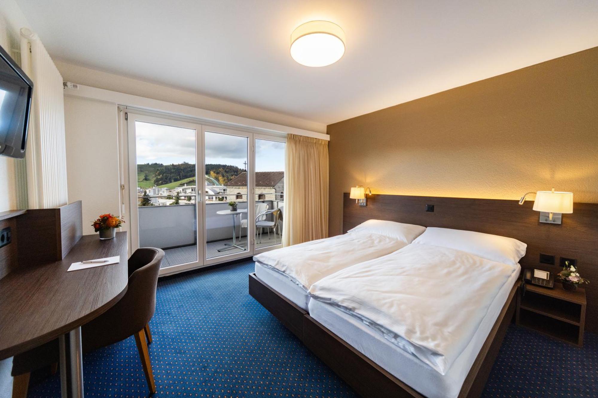 Hotel Drei Koenige 아인지델른 외부 사진